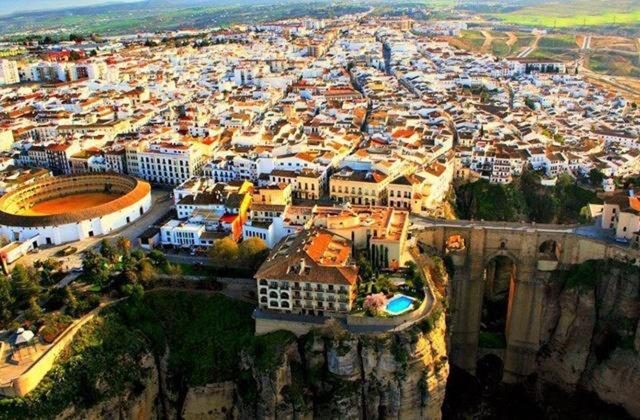 Apartamentos Esencia Ronda Ngoại thất bức ảnh